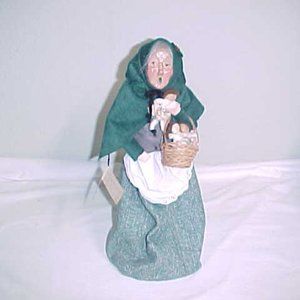 Vintage BYERS CHOICE Old Lady Doll Maker with Basket of Dolls CRIES of LONDON